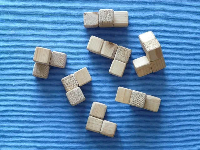jigsaw, dice, wooden block, toy, wooden toys, puzzle, to build, puzzle piece, wood, jigsaw, wooden block, puzzle, puzzle, puzzle, puzzle, puzzle. Choosing miniature materials: basswood, wood movement and cheap substitutions that fail